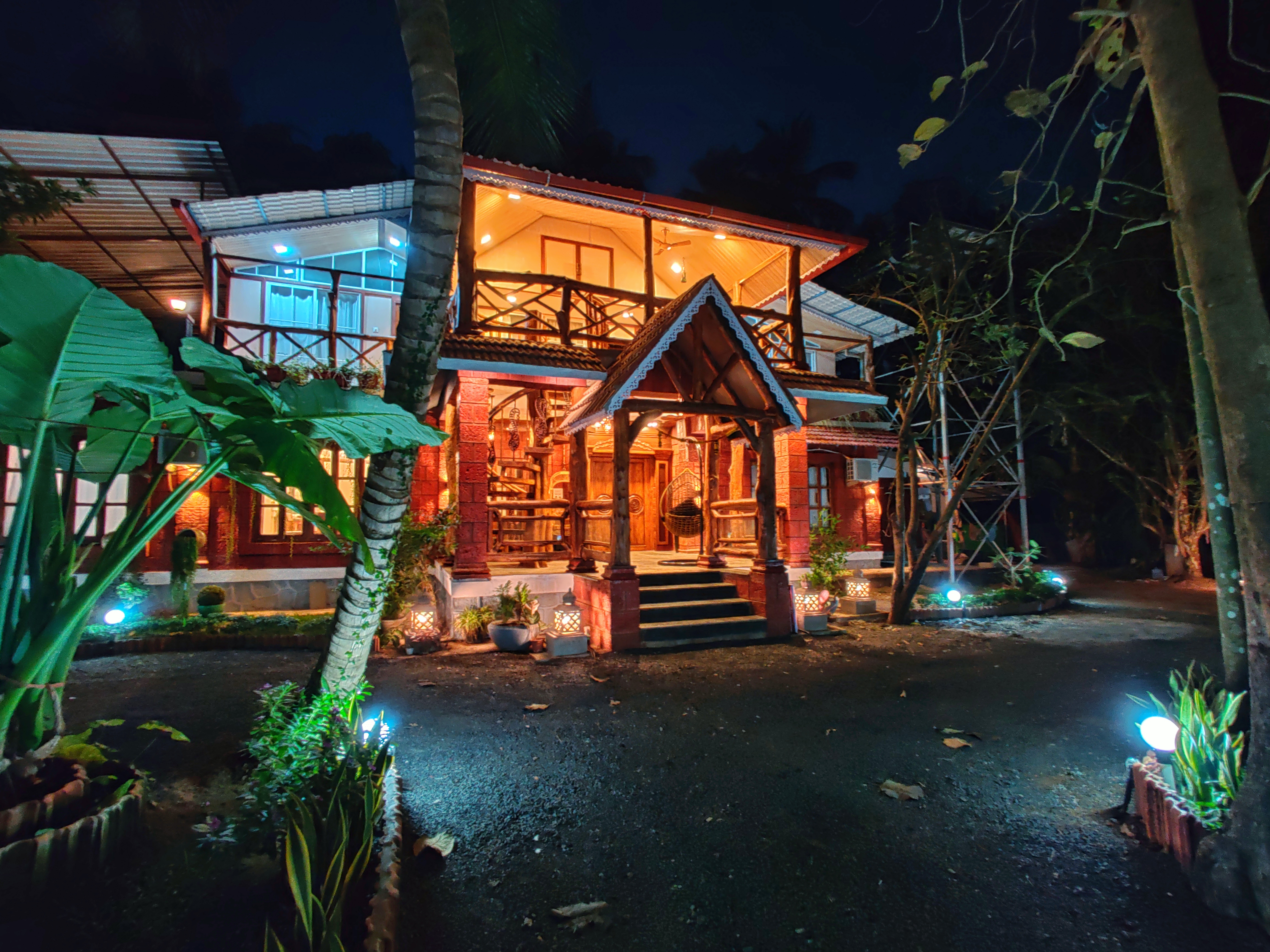 Luxury Villa At Alibag