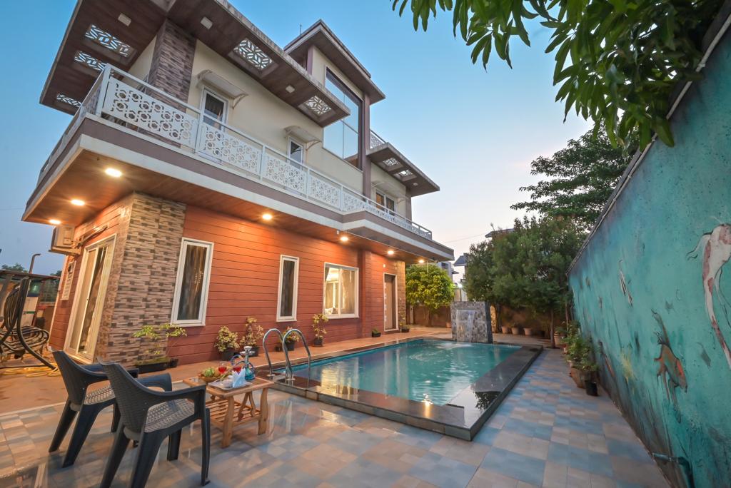 Villa in Lonavala