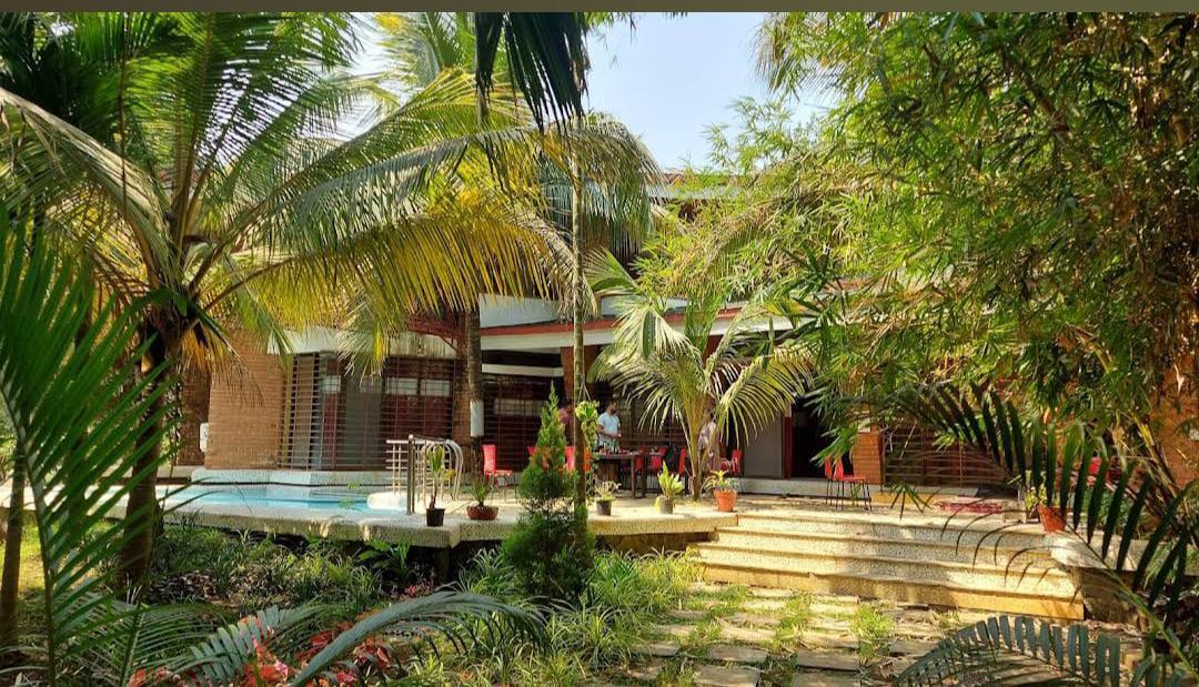 Villa in Navi Mumbai