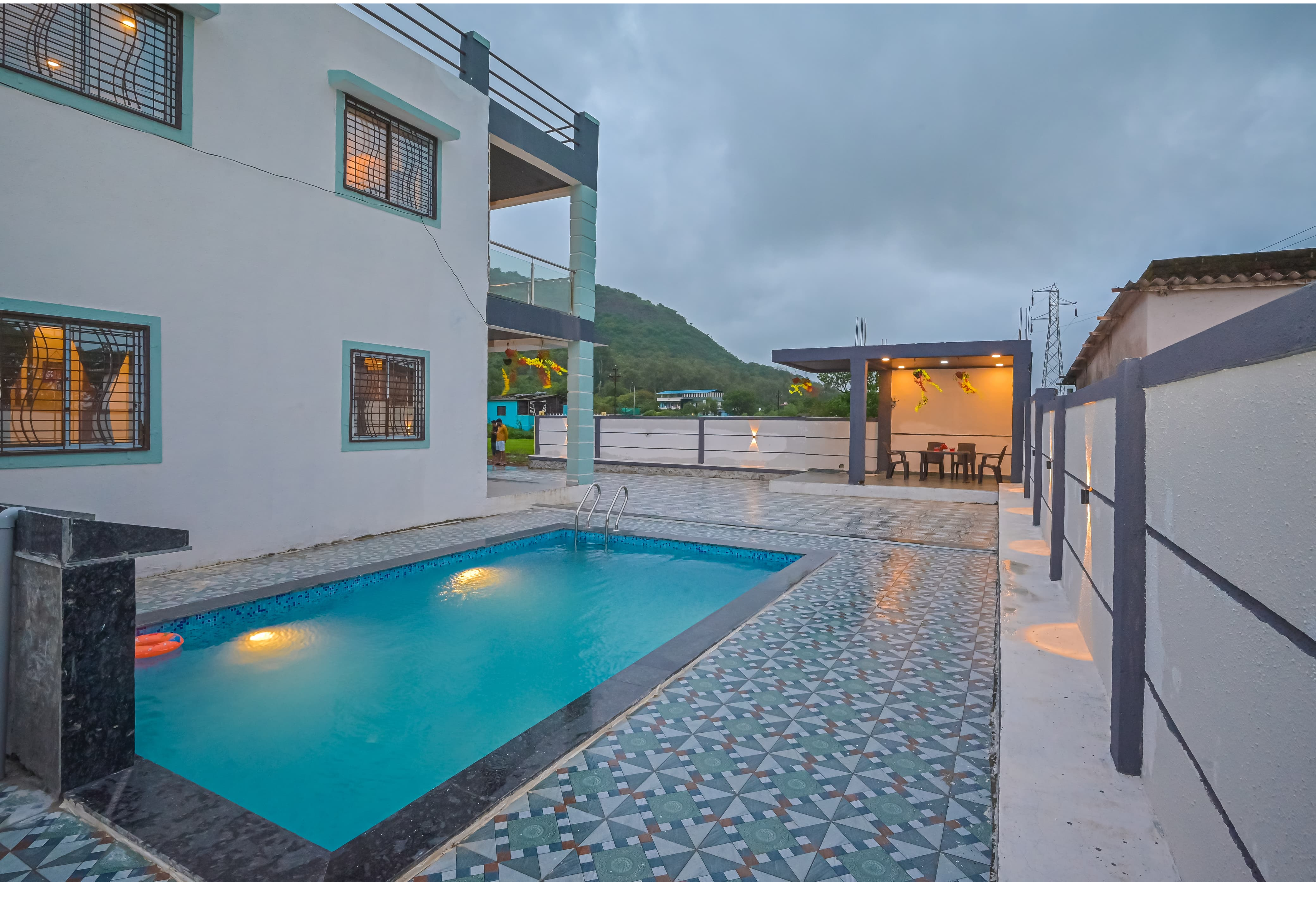 Private room in Lonavala