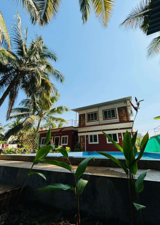 Oasis resort