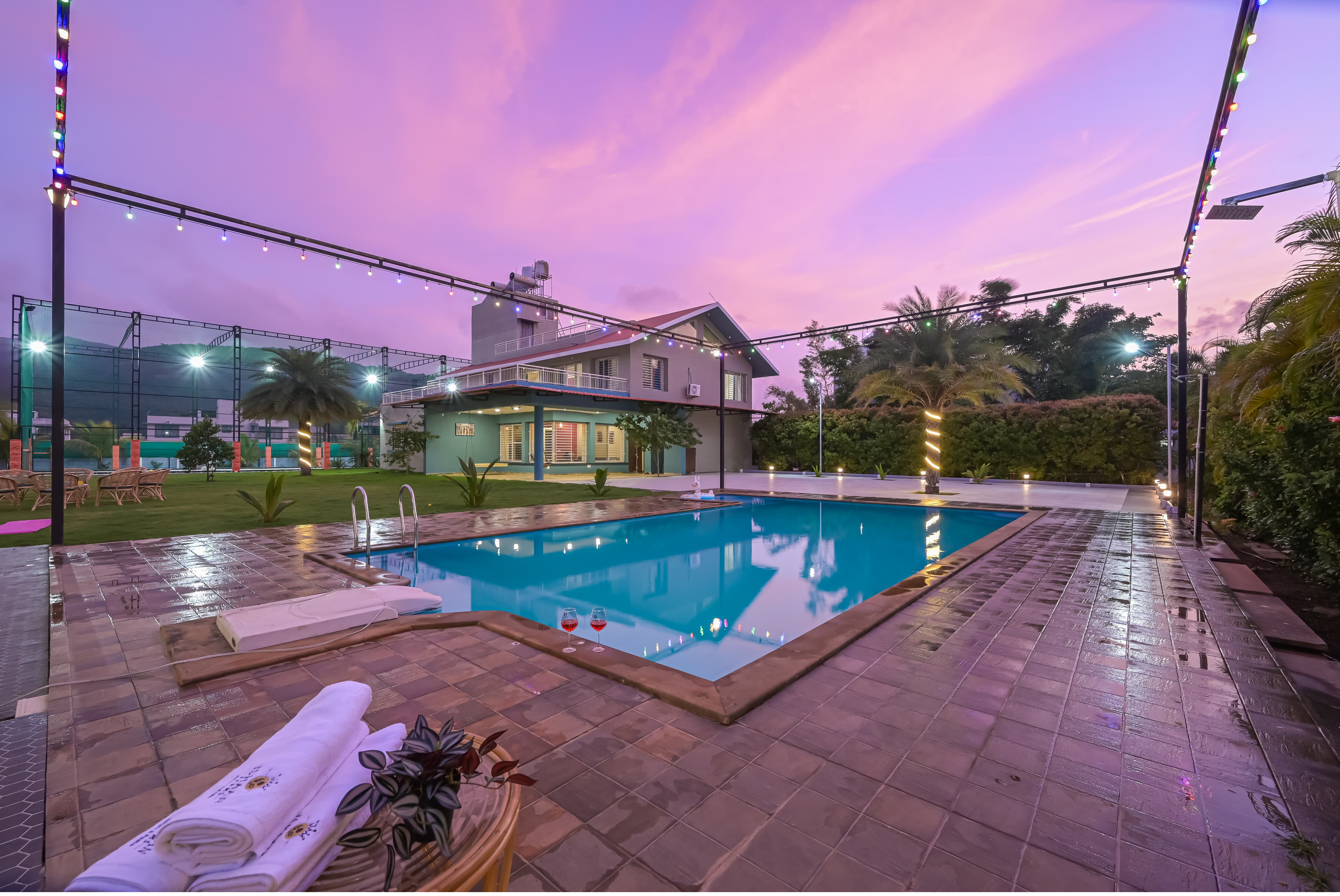 5bhk private farmhouse