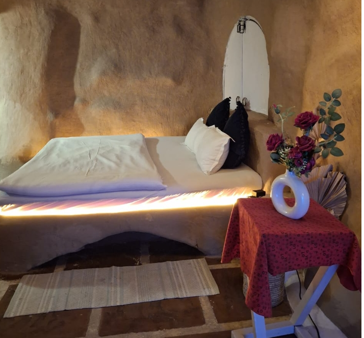 Premium Jacuzzi Cave